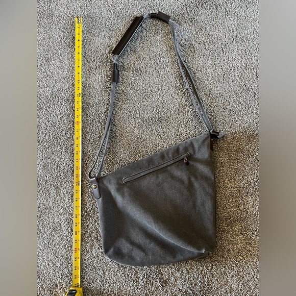CooFit Canvas crossbody purse - Picture 3 of 4